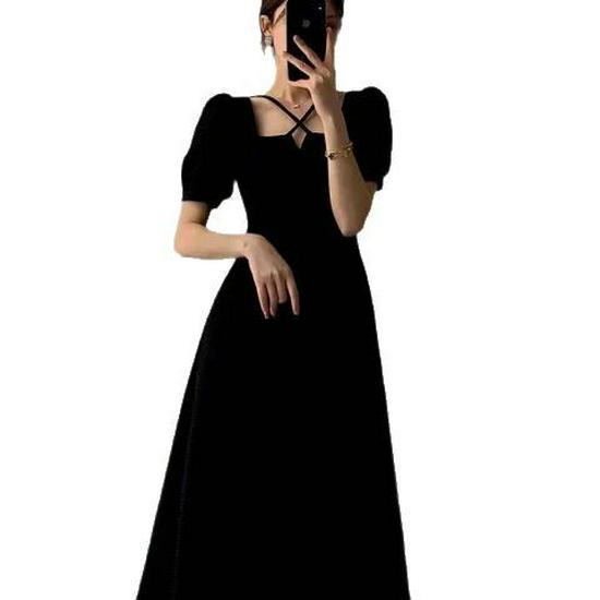 Hepburn Style Waist-Cinched Little Black Dress - Women's 2025 Summer Collection