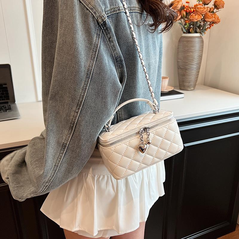 Premium Diamond Portable Chain Bag 2025 Spring and Summer New Versatile Simple Small Square Bag Shoulder Messenger Bag
