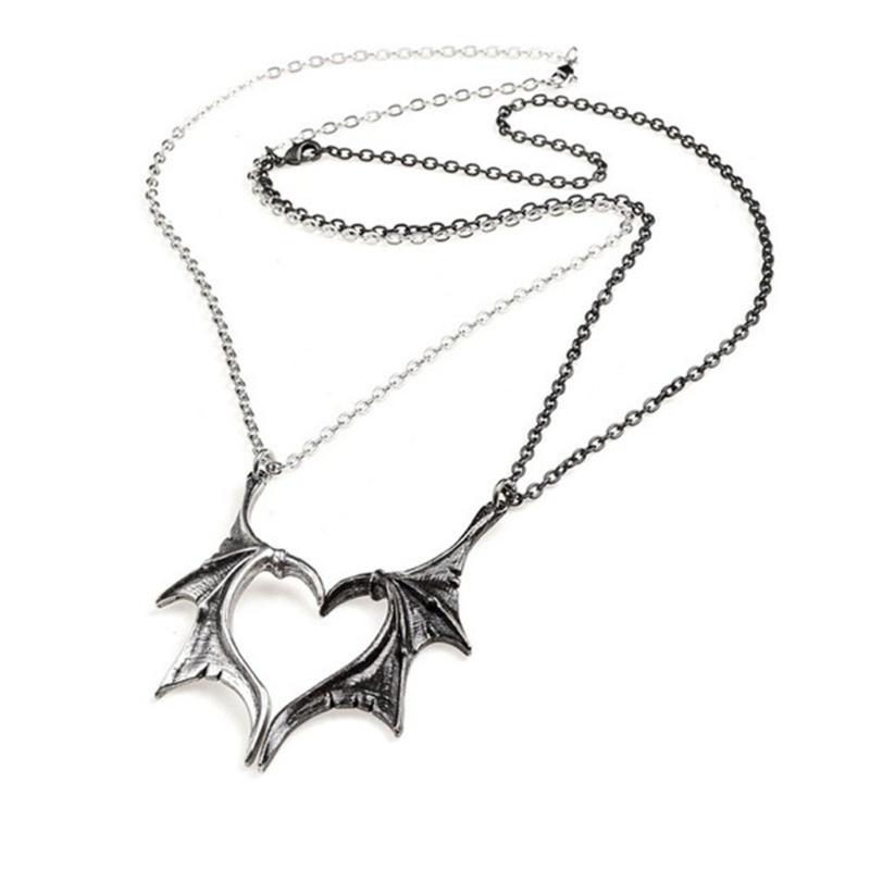 2 Pcs/Set Exquisite Bat Wing Heart Couple Necklace Heart Wing Pendant Necklace Set  Jewelry Decoration Gift for Girl Boy
