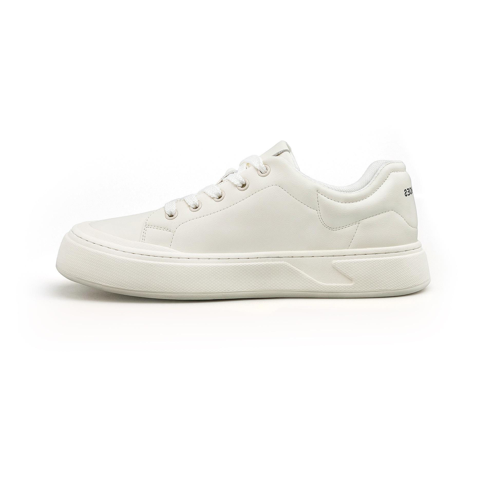 

White board shoes men s 2025 new little white shoes platform muffin shoes men s simple plain face Internet celebrity casual men s shoes 44