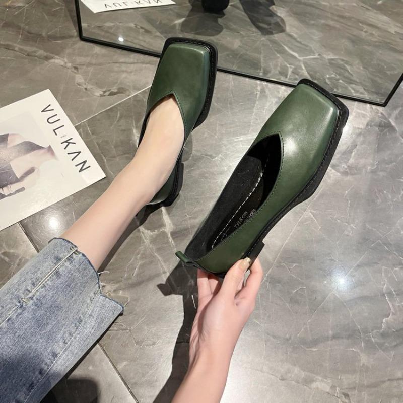 2025 Flat Shoes Women Square Toe Simple Shallow Mouth Temperament Leather Spring Square Head Fashion Single Shoes