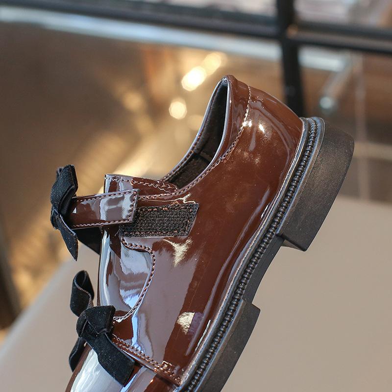 Belted Single Shoes for Girls for Performances, Small Leather Shoes