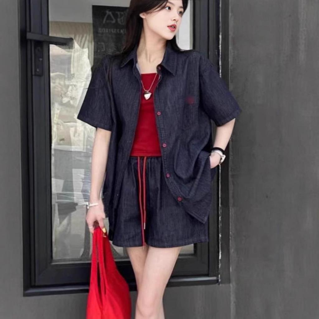 Γυναικείο Ρετρό Καλοκαίρι 2025 Μικρό Σετ Τριών Τεμαχίων Τζιν Σορτς - Στυλάτο, Μοντέρνο και Ελαφρύ