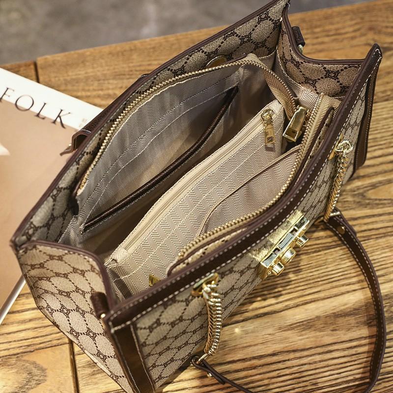 Womens Medium PU Crossbody Tote Bag With Zipper Vintage Style Shoulder Daily Use