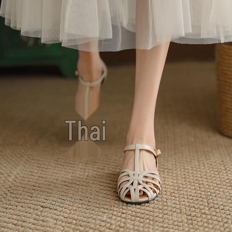 Retro Women's Baotou Buckle Strap Hollow Sandals for Spring and Summer