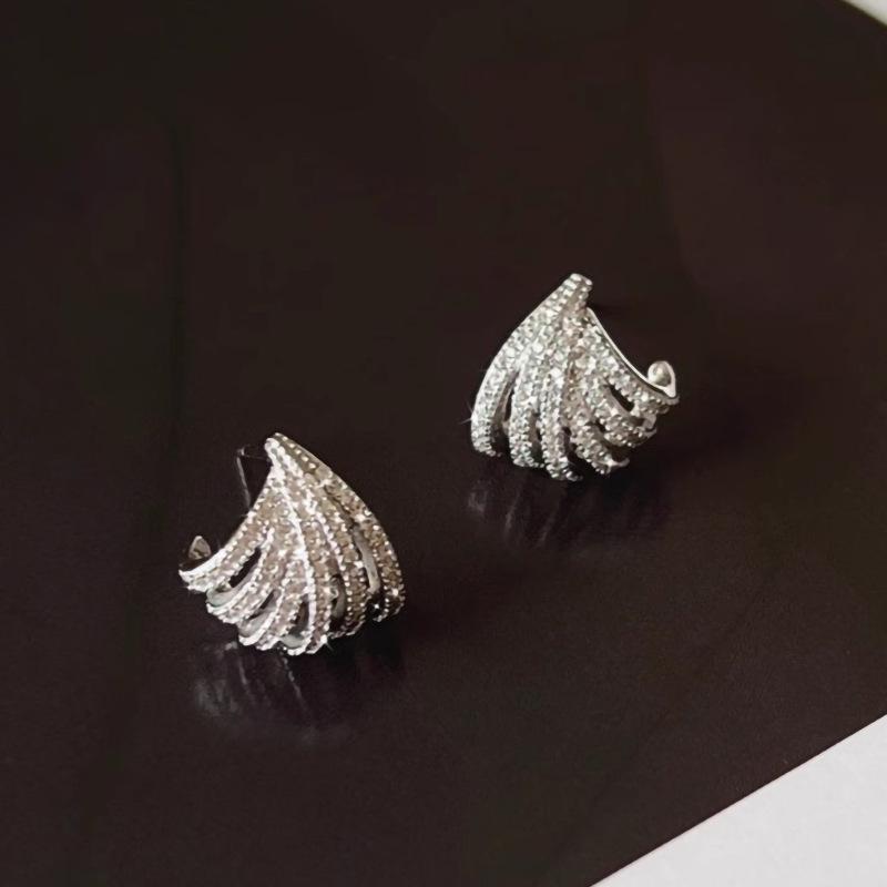 

Европейские и корейские многослойные серьги для женщин, модные инкрустированные циркониевые блестящие украшения, популярные повседневные модели