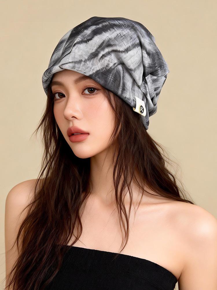 Trendy Plaid Slouchy Hat - Unisex Pleated Beanie for Spring & Summer