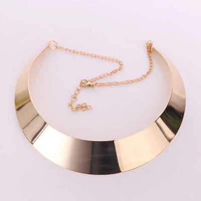 2016 Punk Metal Exaggerated Collar Necklace by Xu Haoying