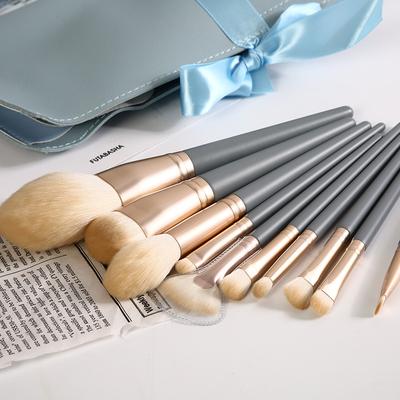 10 Sets Rougepinsel Multifunktionales Set aus weichen Pinseln Puder Lidschattenpinsel Concealer Foundation BB Make-up-Pinsel Make-up-Tools kleben nicht