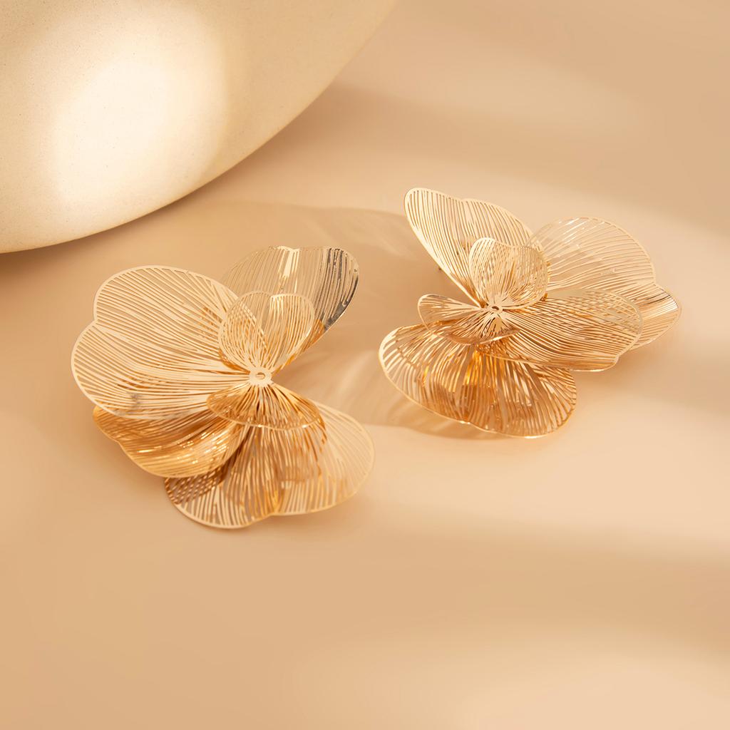 Creative Chic Petal Flower Stud Earrings for Women Wed Bridal Piercing Earring Daily Jewelry Gifts