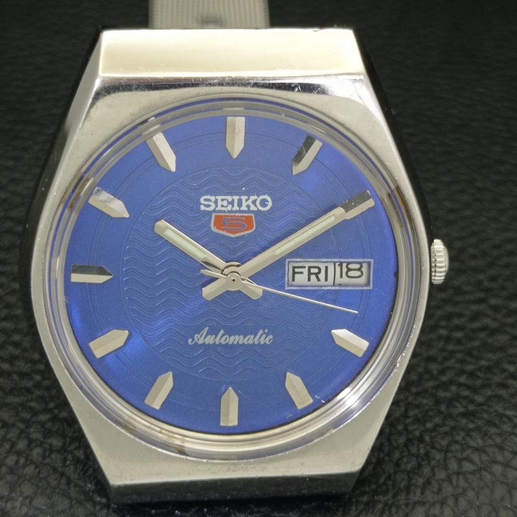 AUTOMATIC VINTAGE SEIKO 5 JAPAN 6349A MENS BLUE COLOR DIAL WATCH A701326-5