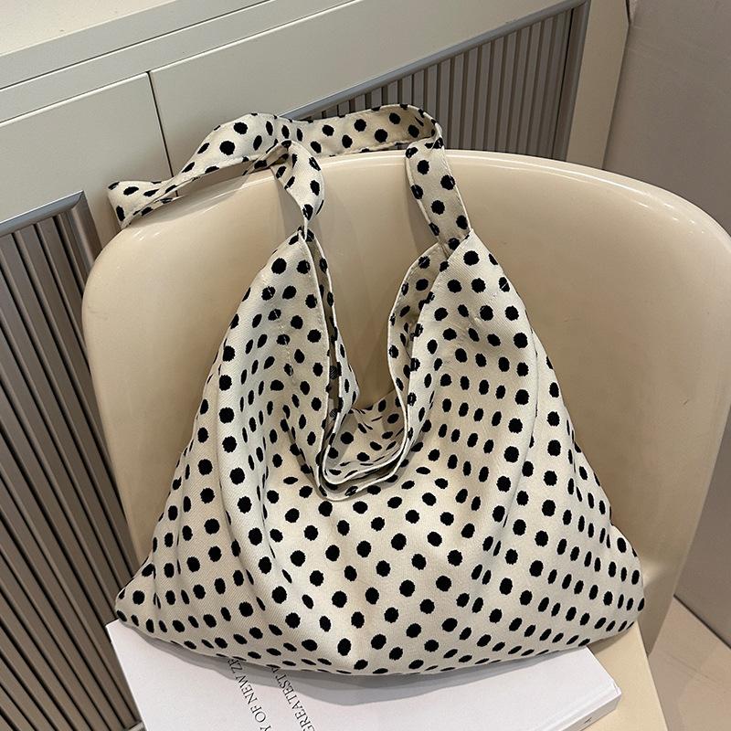 

ins ретро квіткова сумка жіноча 2024 нова сумка на плече великої місткості полотняна сумка в іноземному стилі з косим прольотом