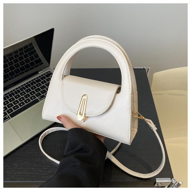 Convenient And Durable Women Shoulder Bag Fashionable And Versatile Gift Girl