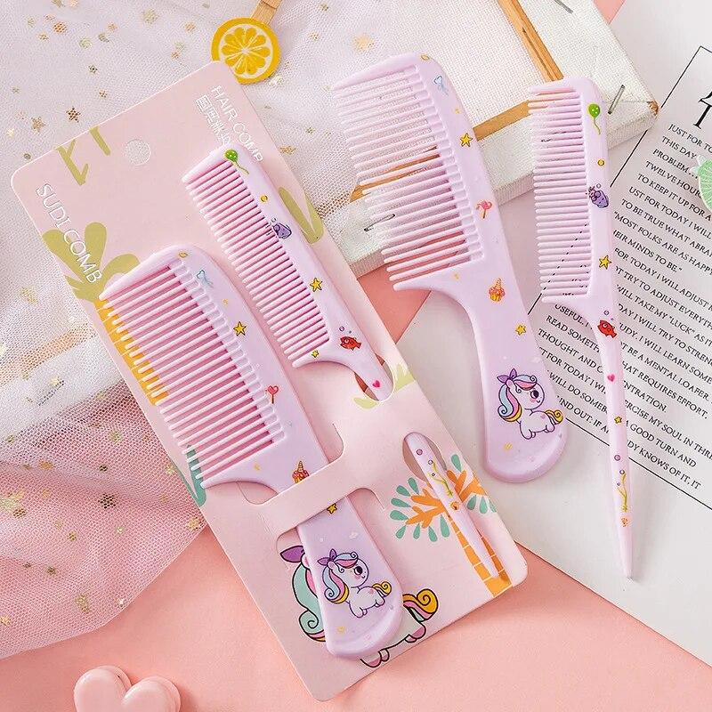 2 piezas/set Peine de peluquería lindo para niños Peine de cola puntiaguda antiestático para niñas Peine para el cabello con forma de fruta de fresa Peine para el cabello de niños