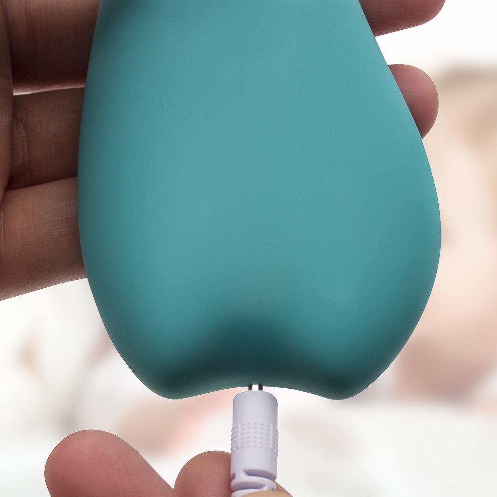 Doğum Sonrası Şişkinlik, Yumrular, Tıkanıklık Giderme ve Emzirme Yardımı için Elektrikli Göğüs Masaj Aleti