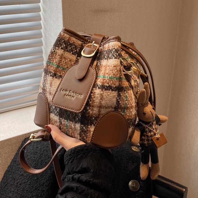 Crossborder Style Wool Blend Bucket Bag With Drawstring Closure For Daily Use