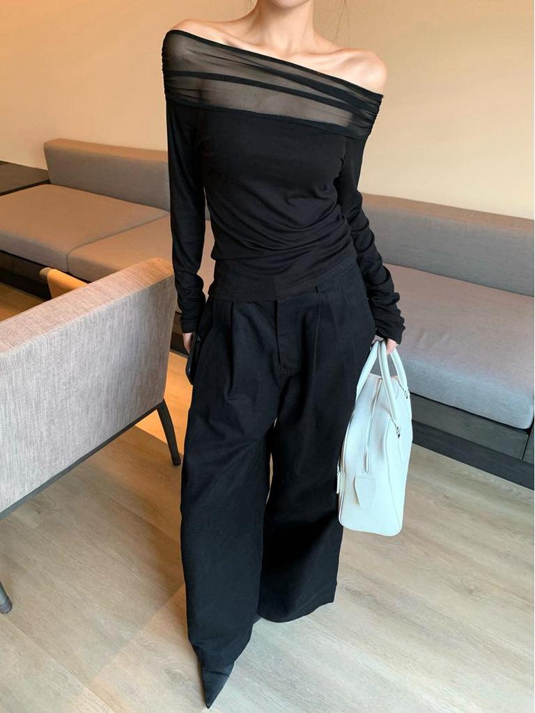 Mesh Black Patchwork One-Shoulder Long-Sleeve Crop Top