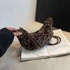 Plush Bag Women's Niche Leopard Print Shoulder Bag Popular Fashion Commuter Messenger Dumpling Bag