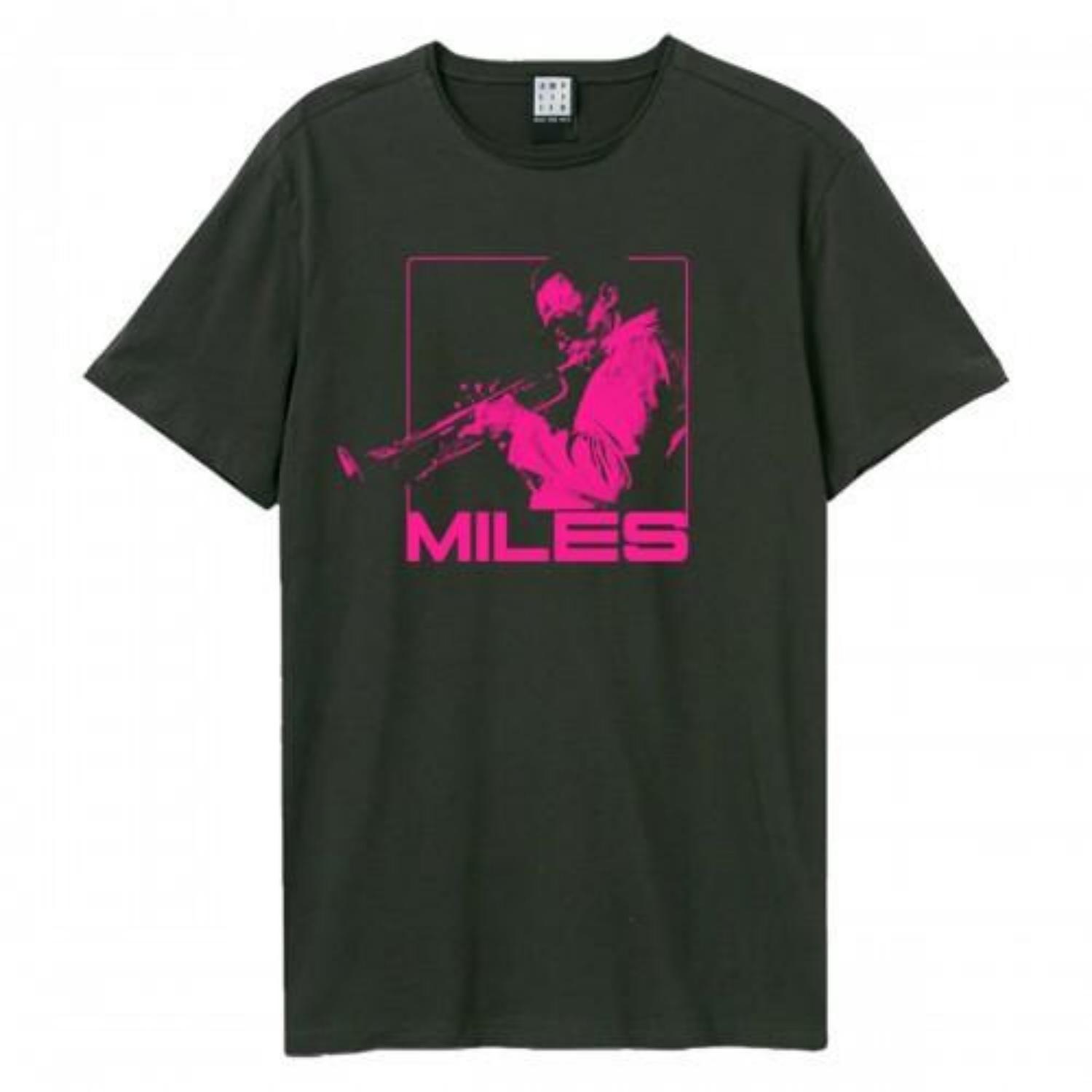 

Amplified Unisex Adult Blowin Miles Davis T-Shirt S разноцветный