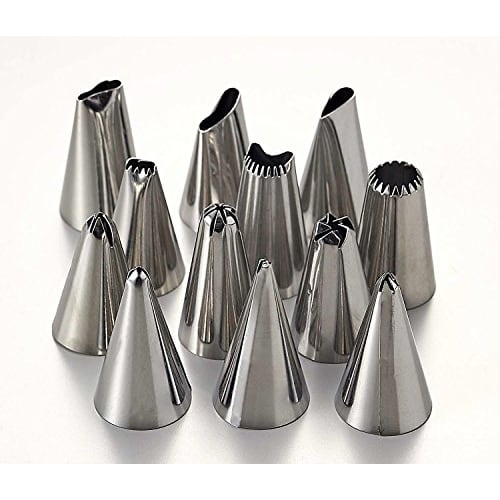 Pearl Metal Cream Pastry Bags with Tips, Set of 12, with Case, for Cakes, Christmas, Valentine's Day, and Homemade Baking, D-3101