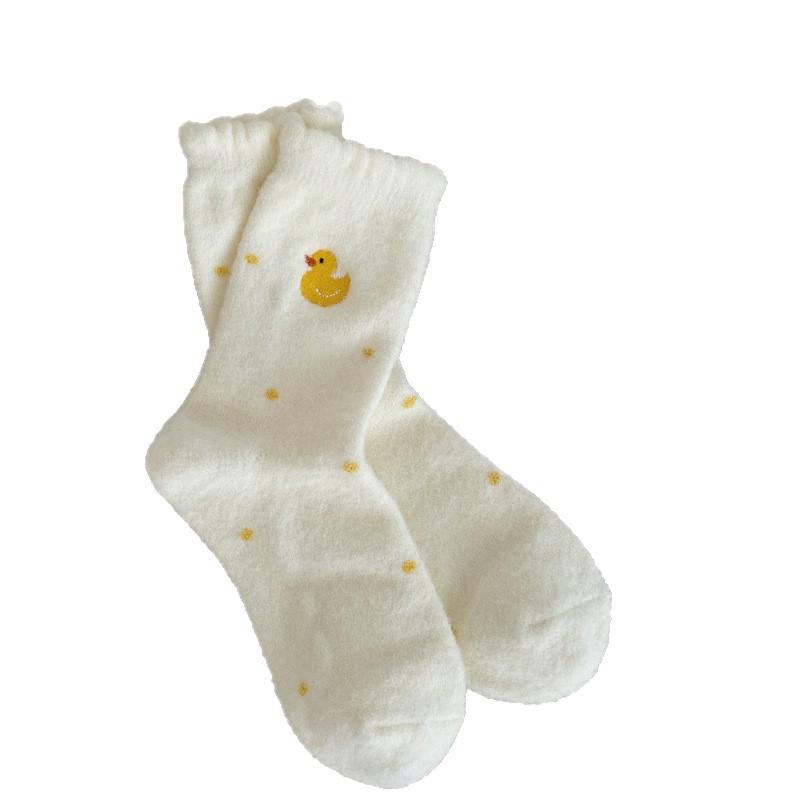 Meias grossas de tornozelo para outono e inverno, cor creme, de lã australiana, com bordado de patinho amarelo de desenho animado, macias e quentes para dormir em casa