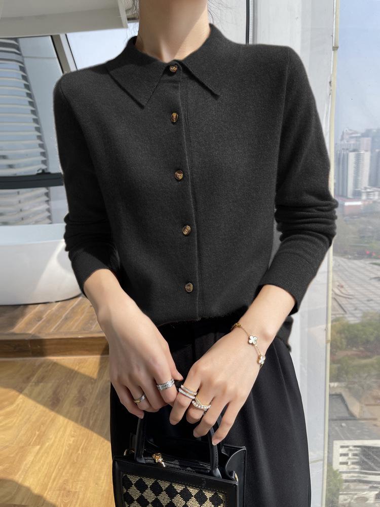 Pure Wool Women's Polo Collar Knit Cardigan – Autumn/Winter, Solid Color, Skin-Friendly, Single-Breasted Outerwear.