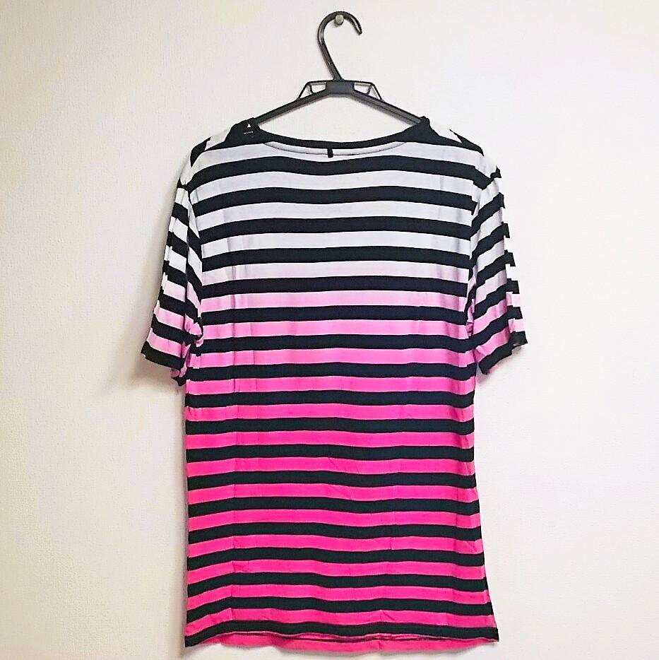 [USED] Perfect for Y2k, Achieve, and V-kei! Border Drape Gradient T-shirt