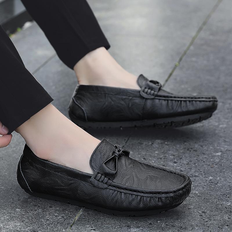 Classic Black Loafers Men Casual Shoes Leather Slip On Flats Driving Shoes Soft Sole Man Moccasins Shoes 2025