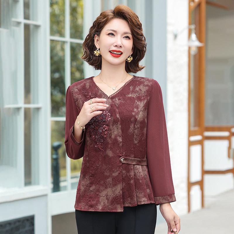 Spring Fashion Stylish Printed Shirt for Middle-Aged Women, 50+, with Five-Point Sleeves - Perfect for Spring and Summer.