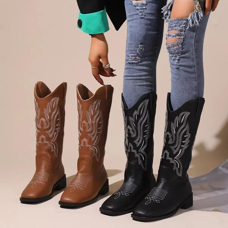 Genuine Cowgirl Boots Chunky Botas Mujer Brand Designer Cowboy Boots Embroider Casual Shoes Cossack Retro Booties