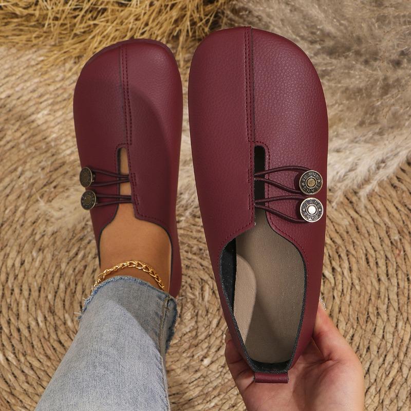 Summer new soft leather flat-bottomed casual single shoes women's round head shallow mouth one pedal large size women's shoes