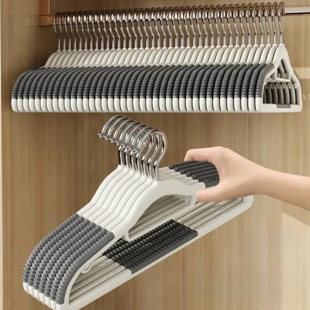 Clothes Hanger Non-Slip Thickened No Trace Household Hanger Rotatable Multi-Functional Wide Shoulder Plastic Dry and Wet Dual-Use Daily Necessities