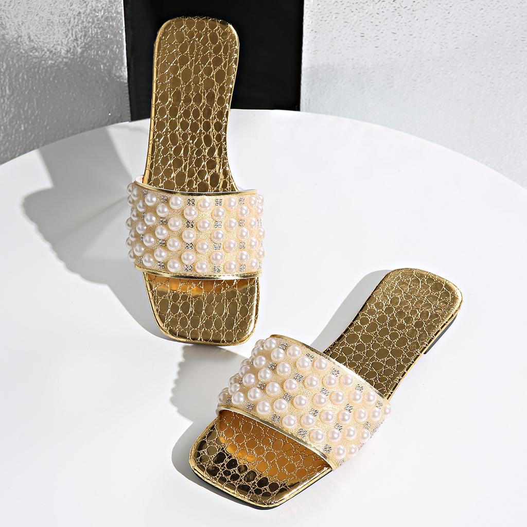 Fashion Summer New Flat Heel Rhinestone Slippers Women Fashion All-match Rhinestones Sandals Outdoor Beach Slides Slippers