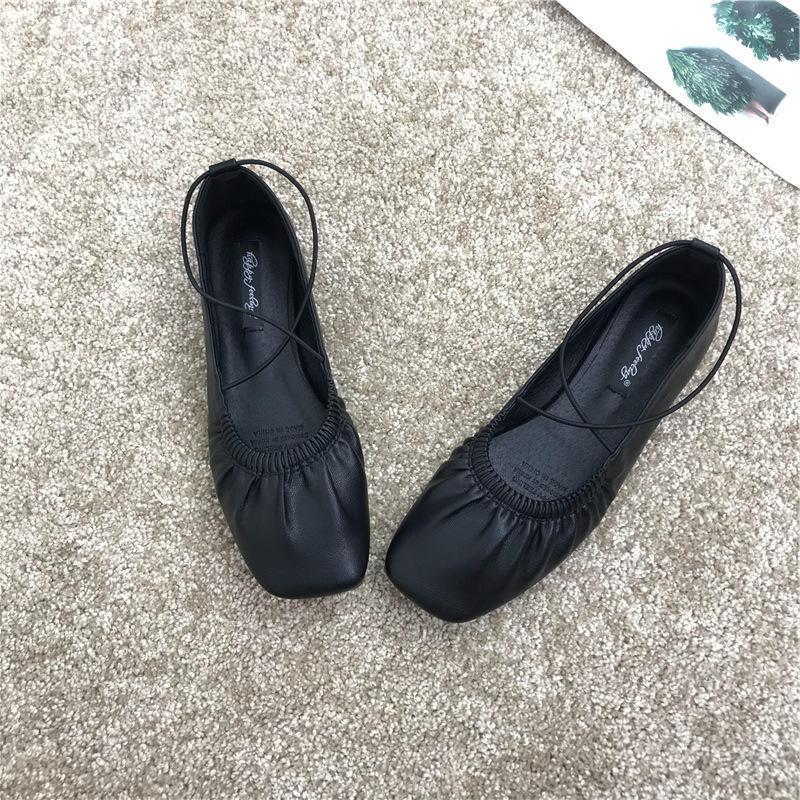 2025 spring and autumn new pleated square head retro flat-soled grandma shoes soft-soled single shoes fairy cross belt ba