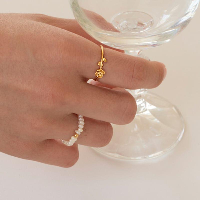 Primaute ROSE LAYERED RING