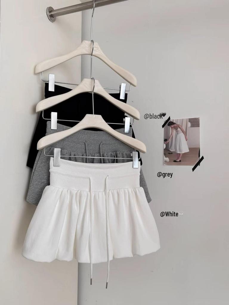 White Flower Bud A-line Skirt Pants for Women - Casual, Versatile, Elastic Mid-Waist, Puffy and Short for Summer