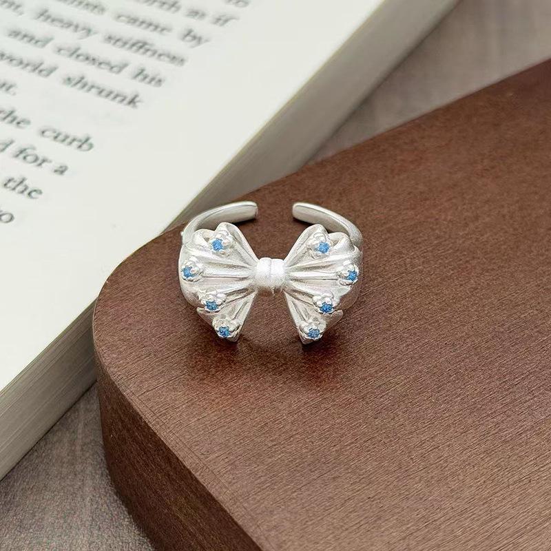 Yunjian Streamer Sweet Wind Niche Design Butterfly Flower Ring Female Enamel Hollow Stacked Ring Tide