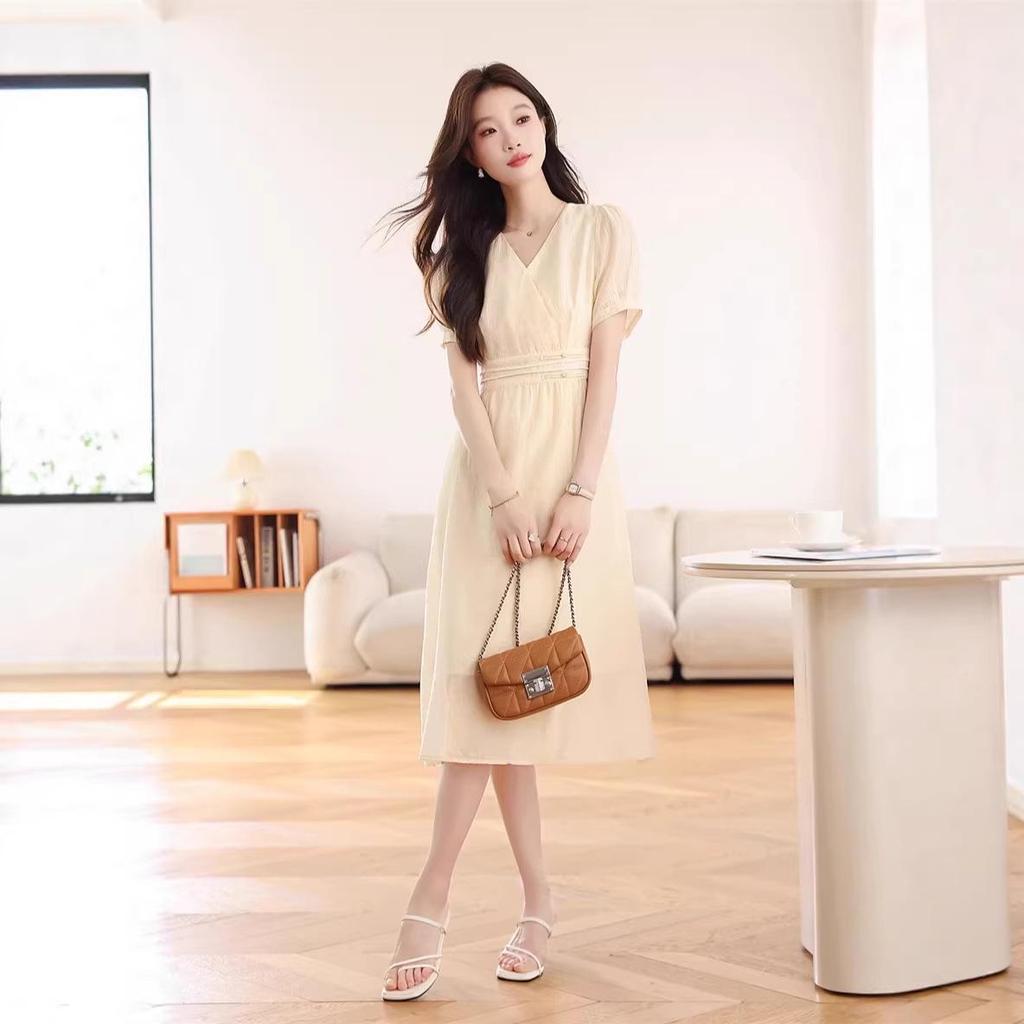 2026 Summer V-Neck Slimming Midi Dress for Middle-Aged and Elderly Women