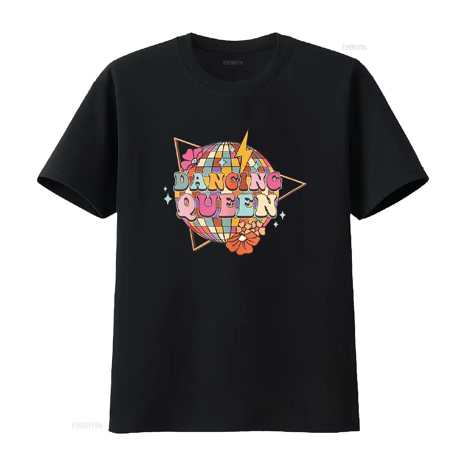 Mimi Claus Christmas Xmas Lights Santa Girl Family Matching T Shirt vintage Washed fashion Stylish Top For Everyday Wear S