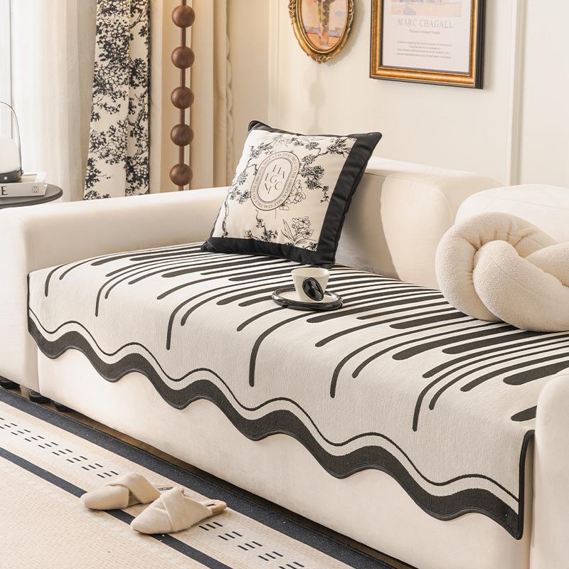 

Irregular Special-Shaped Sofa Cushion Universal In All Seasons, New Non-Slip Seat Cushion Chenier Light Luxury High-End Sofa Cover 90*90cm