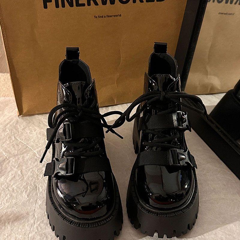 Black British Martin boots women's autumn 2025 French boots thick-soled small sweet cool style high-end small short boots