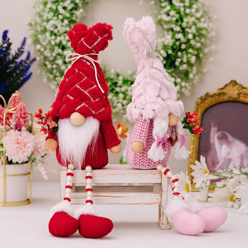 Elegante Hoed in Hartvorm Kabouterbeeldje Met Parelpoten Voor Romantische Decoratie