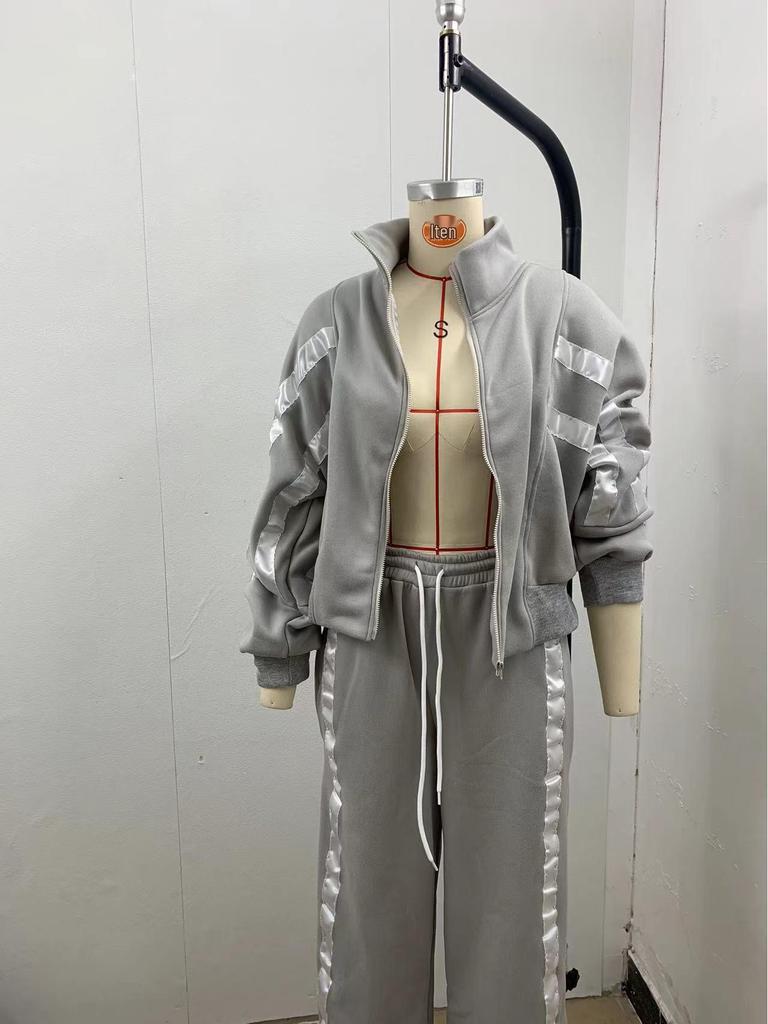 2025 Women's Striped Zipper Jacket & Casual Sportswear Set - Spring/Summer Collection