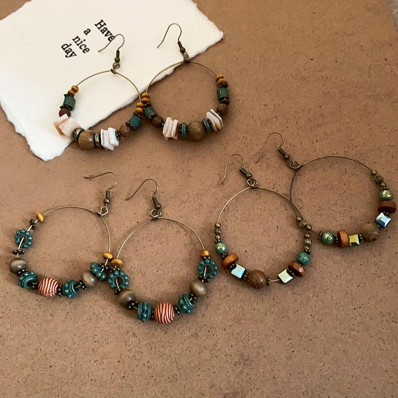 Módní náušnice pro ženy dámy