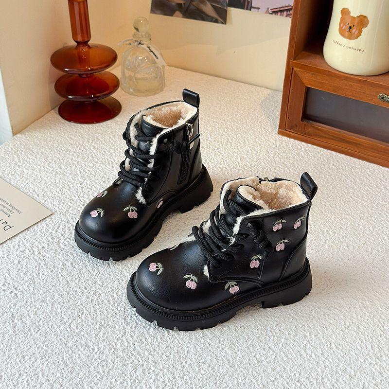 Children's Fashionable Princess Boots for Autumn and Winter, Sweet Embroidered Single Boots for Girls
