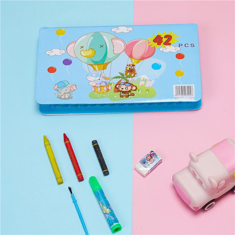208 Aquarellstifte-Set mit 150 Pinseln: Geschenkset mit Mal- und Schreibwaren zum Kindertag.