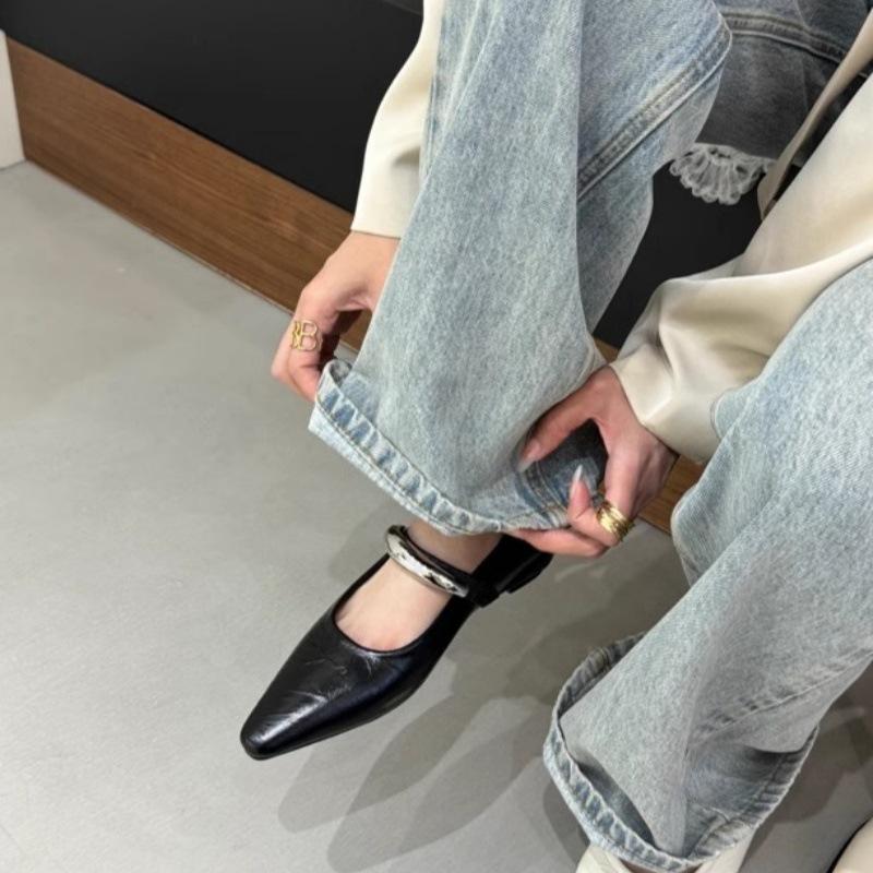 

Minimalist lazy wind~ 2025 spring new pointed metal buckle Korean careful machine inner height increase single shoes women 39 чёрный