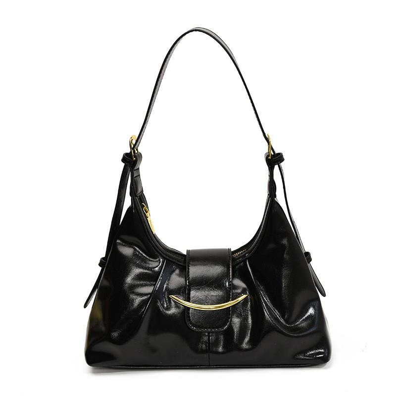 IELGY Retro Shoulder Armpit Bag All-Match Urban Commuter Style Messenger Bag