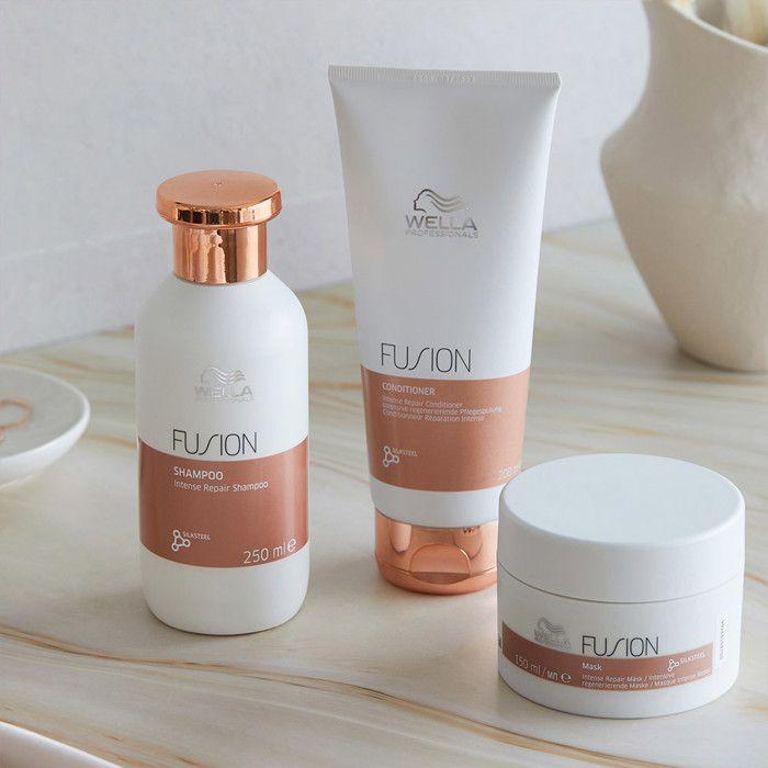 Wella Fusion - Intense Repair Conditioner Nourrit Et Répare Les Cheveux Abîmés 1 Litre Après Shampoing