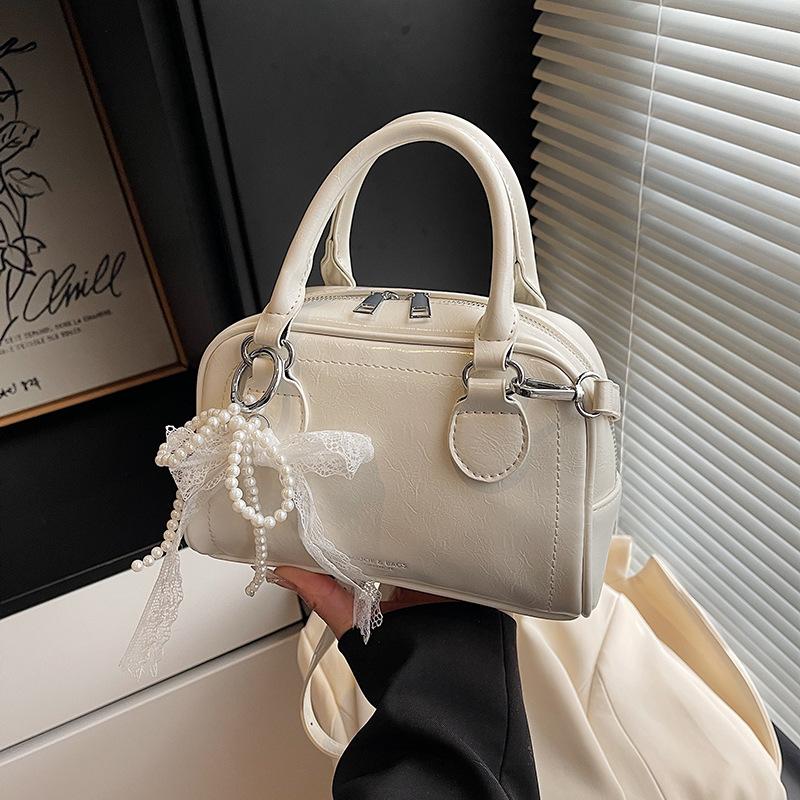 Small Bag Women's New Summer Versatile Shoulder Messenger Bag Portable Pillow Bag